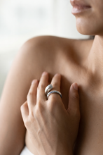 Load image into Gallery viewer, Llue