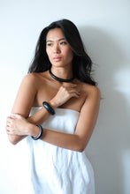 Load image into Gallery viewer, Nara Black