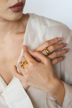 Load image into Gallery viewer, Nui