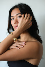 Load image into Gallery viewer, Buka
