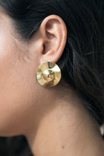 Load image into Gallery viewer, tanda 18k gold plated brass
